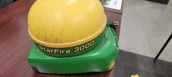 Image of John Deere StarFire 3000 Image 0