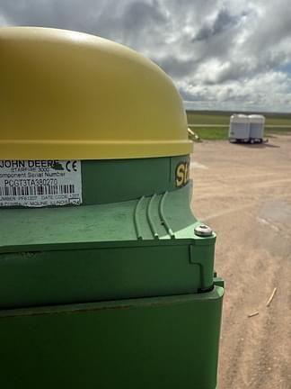 Image of John Deere StarFire 3000 Primary Image