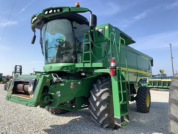 Main image John Deere S550 1