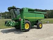 Thumbnail image John Deere S550 1