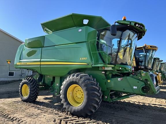 Image of John Deere S550 Primary image