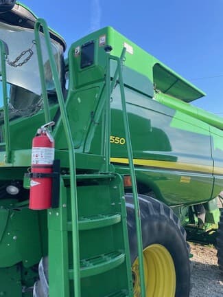 Main image John Deere S550
