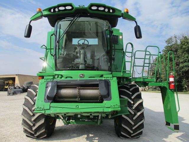 Main image John Deere S550 7