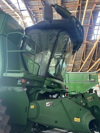 Image of John Deere S550 Primary image