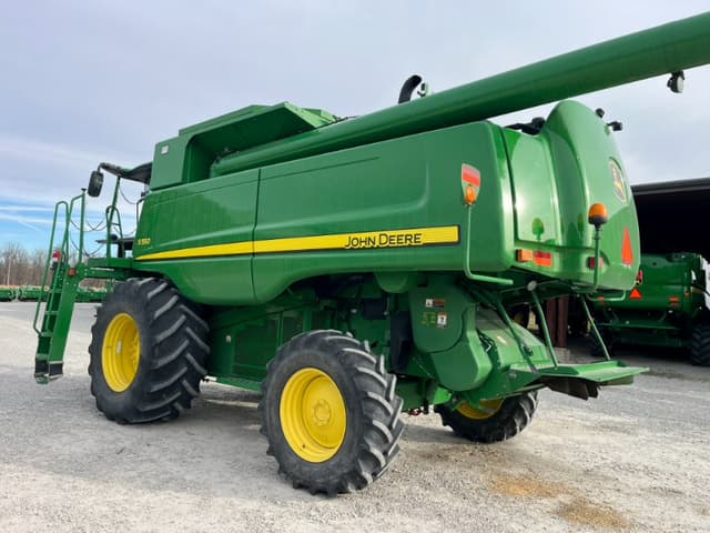 Image of John Deere S550 equipment image 3