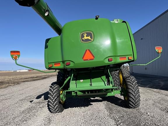 Image of John Deere S550 equipment image 4
