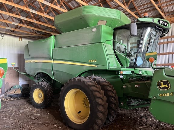 2012 John Deere S660 Equipment Image0