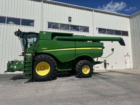 Image of John Deere S660 equipment image 1