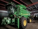 2012 John Deere S660 Image