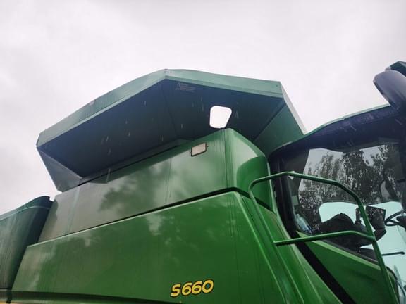Image of John Deere S660 equipment image 3