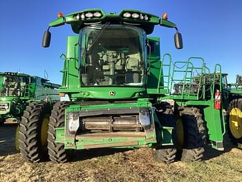 2012 John Deere S660 Equipment Image0