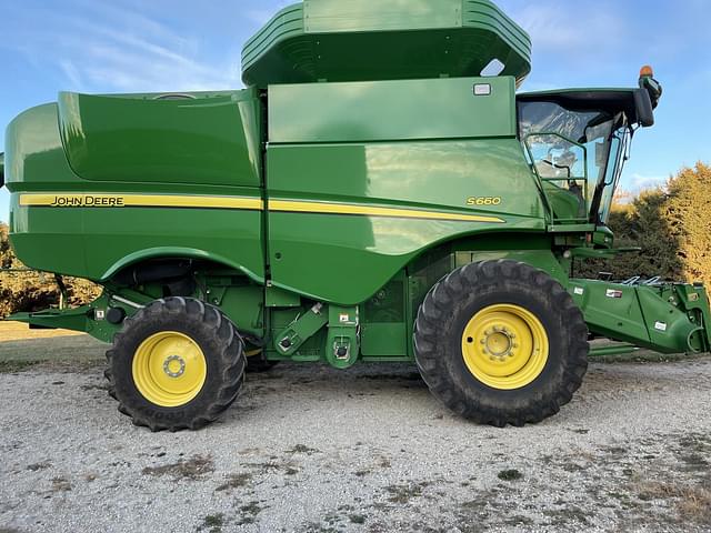 Image of John Deere S660 equipment image 1