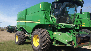 Main image John Deere S660