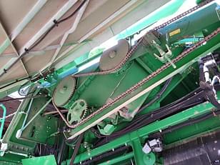 Main image John Deere S660 29