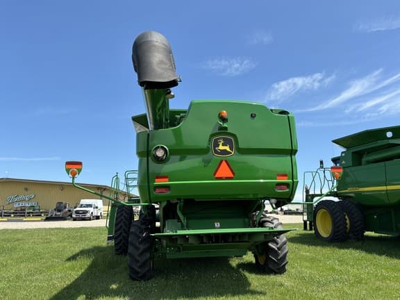 Image of John Deere S660 equipment image 3