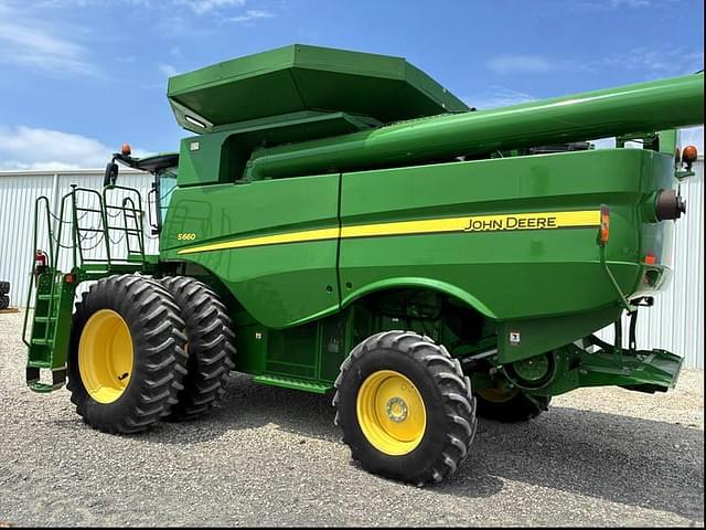 Image of John Deere S660 equipment image 2