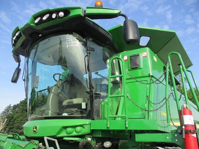 Main image John Deere S660 11