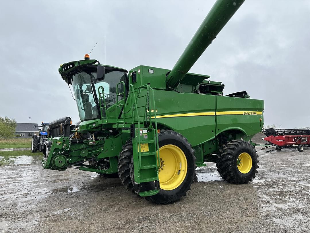 Image of John Deere S660 Primary image