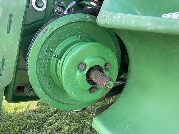 Main image John Deere S660 10