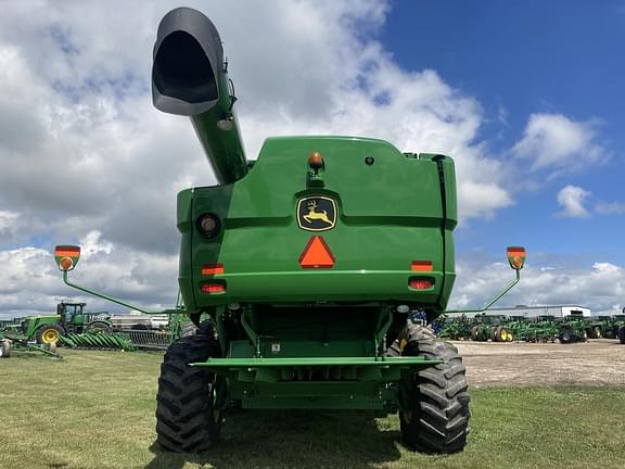 Main image John Deere S660 4