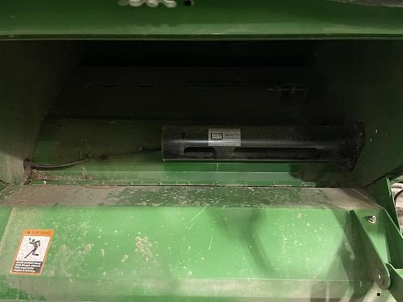 Image of John Deere S660 equipment image 1