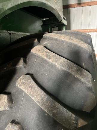 Image of John Deere S660 equipment image 3