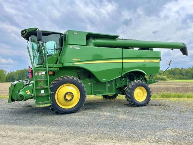 Image of John Deere S660 equipment image 2