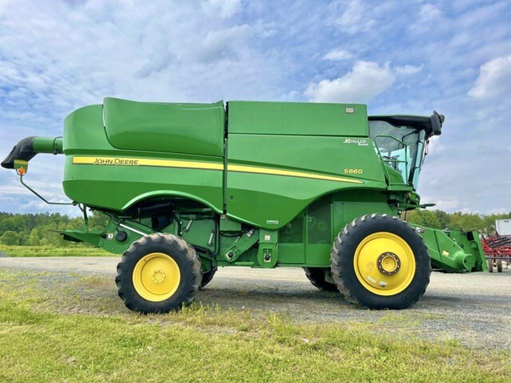 Image of John Deere S660 Primary image