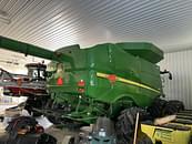 Thumbnail image John Deere S660 0