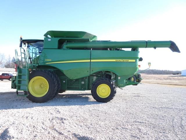 Image of John Deere S660 equipment image 3