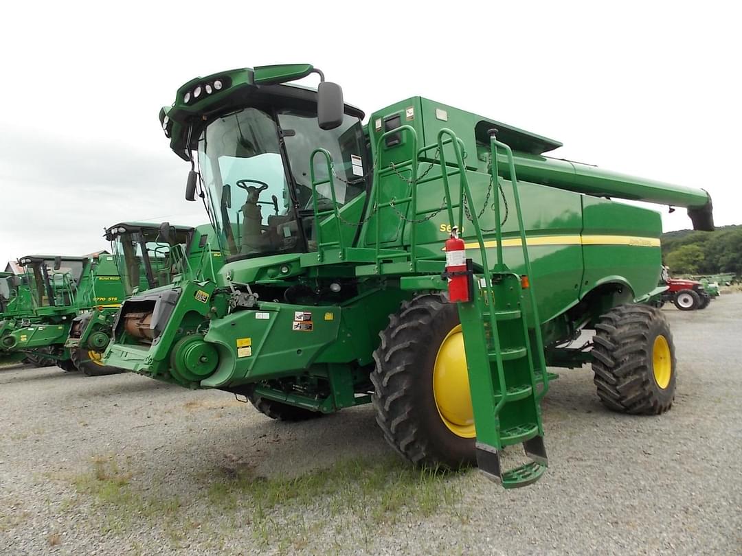 Image of John Deere S660 Primary image