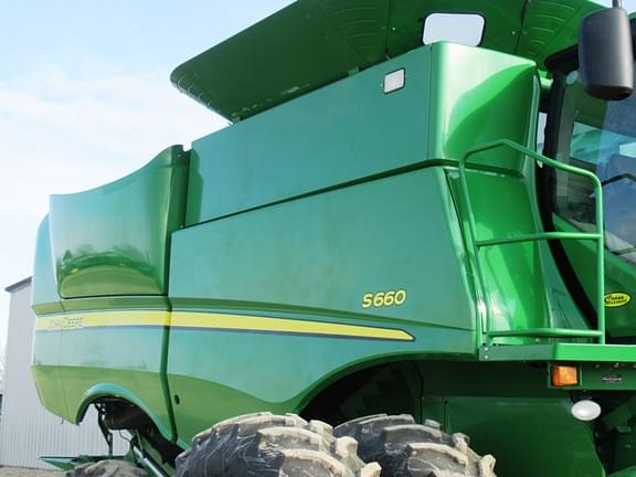 Image of John Deere S660 equipment image 2