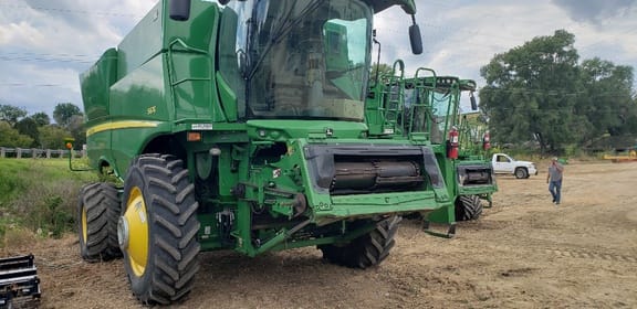 Main image John Deere S670