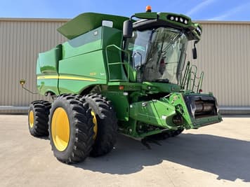 Main image John Deere S670