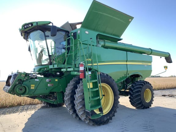 Main image John Deere S670