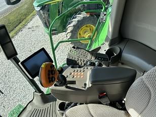 Main image John Deere S670 8