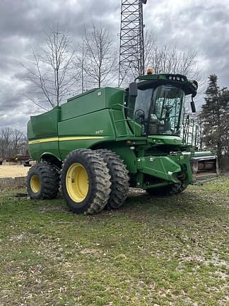 2012 John Deere S670 Equipment Image0