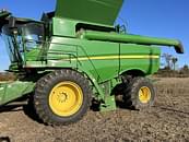 Thumbnail image John Deere S670 1