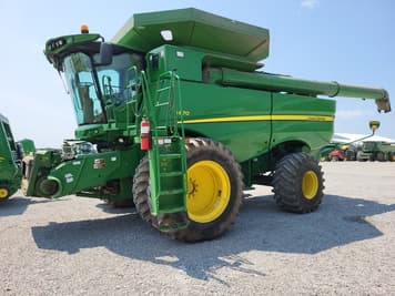 Main image John Deere S670