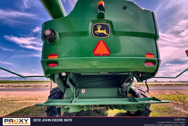 Image of John Deere S670 equipment image 3