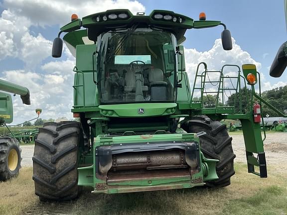 Image of John Deere S670 Primary image