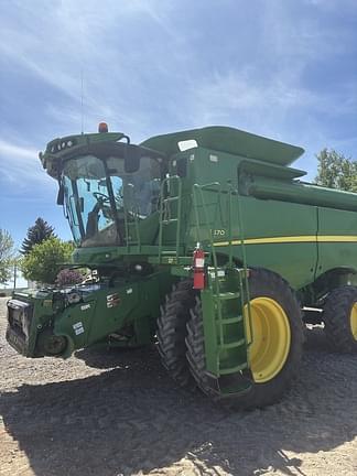 Image of John Deere S670 Primary image