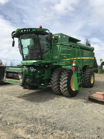 Main image John Deere S670