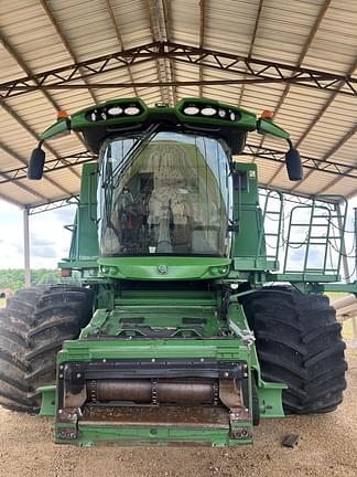 Image of John Deere S680 equipment image 3