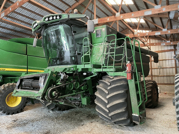 Main image John Deere S680