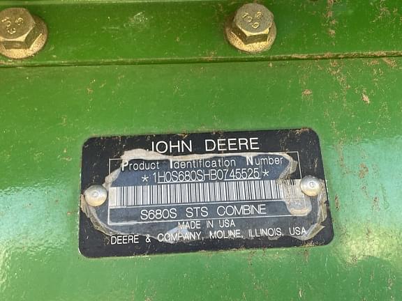 Image of John Deere S680 equipment image 4