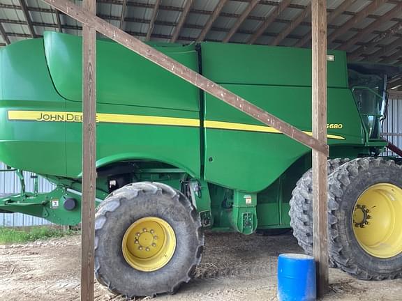 Image of John Deere S680 equipment image 3