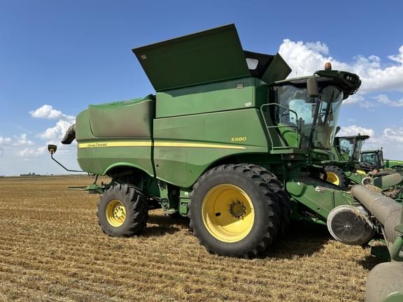 Image of John Deere S680 equipment image 3