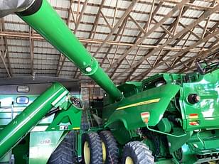 Main image John Deere S680 0