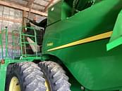 Thumbnail image John Deere S680 3